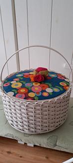 Vintage Retro Naaimand rond wit, Ophalen of Verzenden, Overige typen