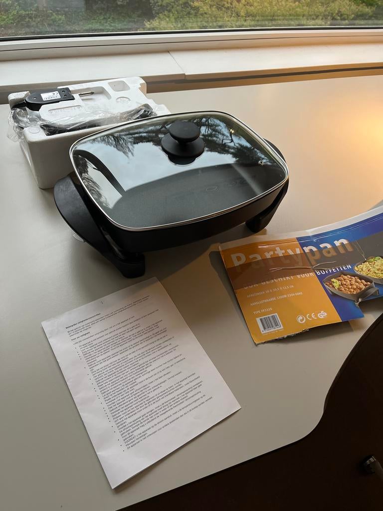 Tristar Party Pan / Buffet Pan, Ophalen, Gebruikt