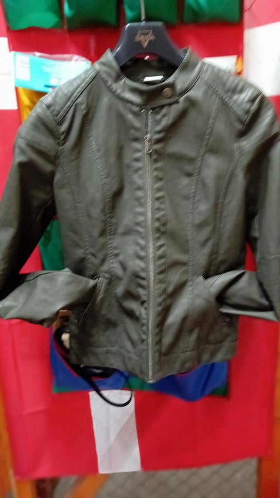 Nep leren jasje leger groen nieuw maat S, Vero Moda, Nieuw, Ophalen of Verzenden, Jasje