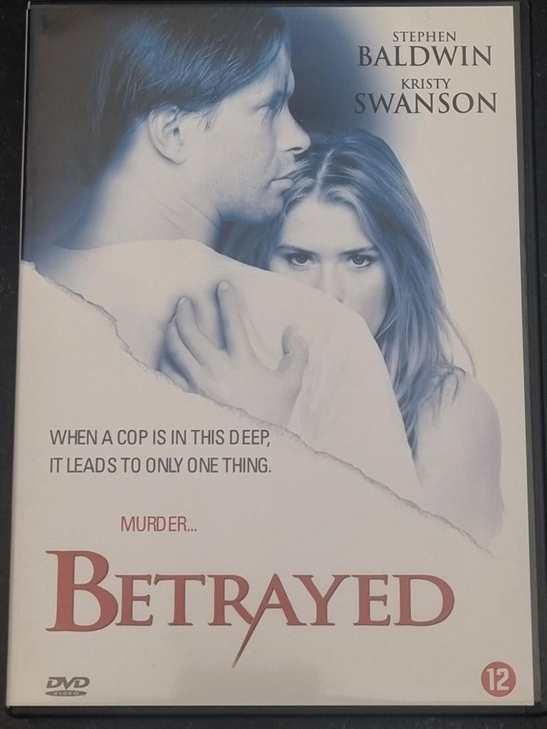 Betrayed DVD - Stephen Baldwin, Kristy Swanson, Vanaf 16 jaar, Ophalen of Verzenden, Zo goed als nieuw, Overige genres