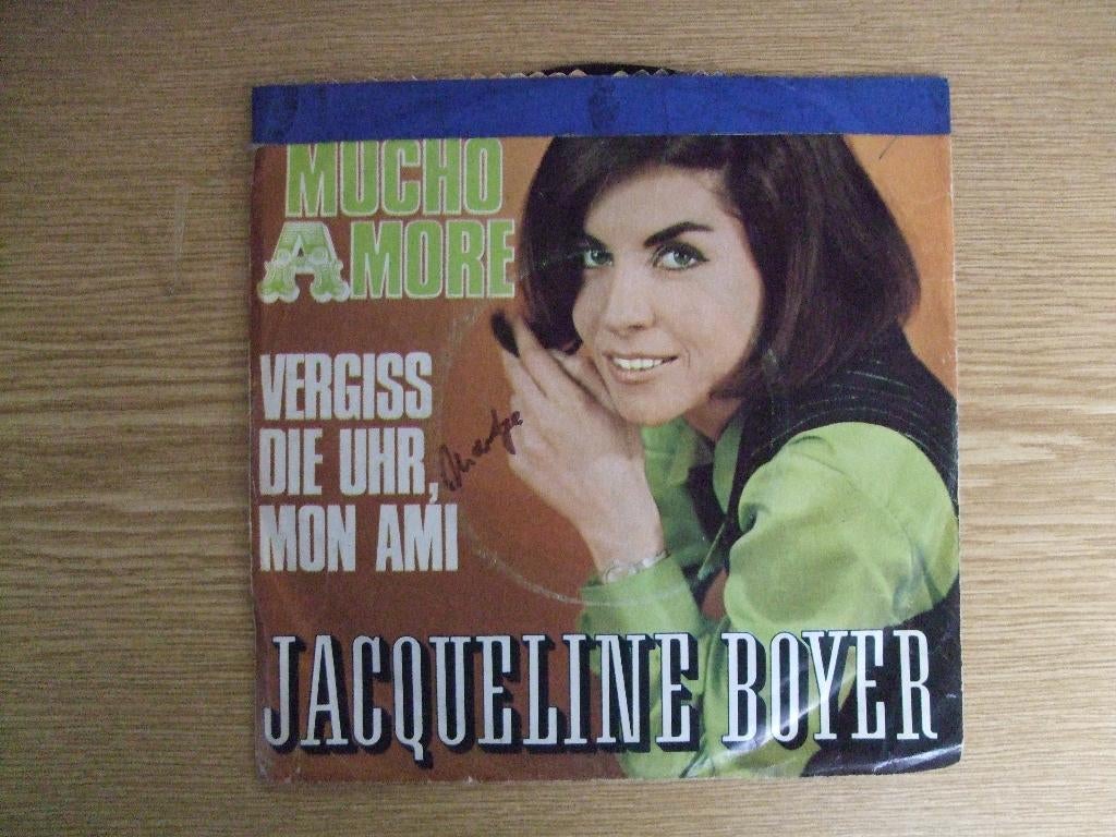 JACQUELINE BOYER    MUCHO AMORE / VERGISS DIE UHR, MON AMI, 7 inch, Single, Ophalen of Verzenden, Zo goed als nieuw
