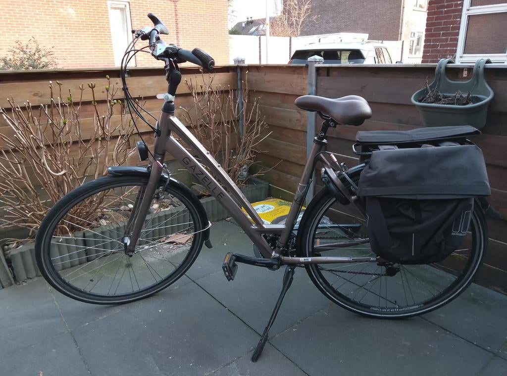 Gazelle Chamonix trekking 28 inch, Fietsen en Brommers, Fietsen | Dames | Damesfietsen, Versnellingen, Ophalen of Verzenden, Gazelle