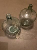 2 grote dikke flessen, Ophalen