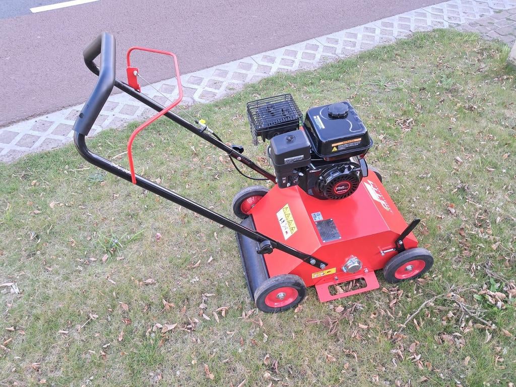 Gtm verticuteermachine GTV400 nieuw, Ophalen, Benzine