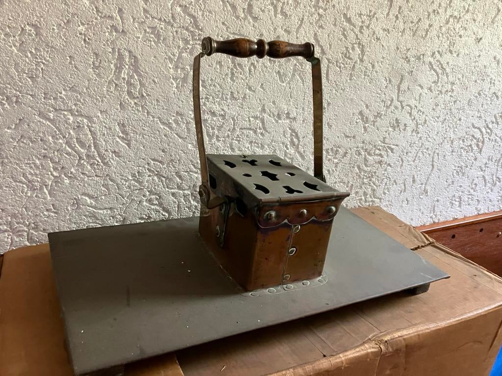 Antiek koperen comfoor met onderblad., Ophalen of Verzenden