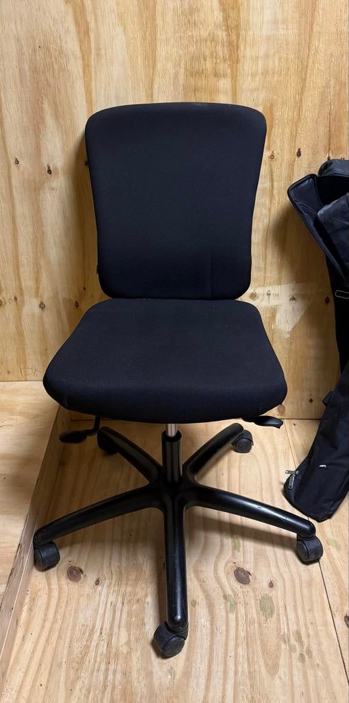 Zwarte bureaustoel van het merk Kohl, Ophalen, Gebruikt, Zwart, Bureaustoel