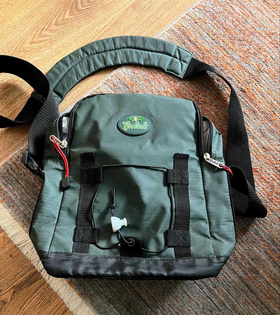 Grolsch koeltas met draagriem - Ideaal voor picknick/strand, Ophalen of Verzenden, Gebruikt, Koeltas, Koelelement