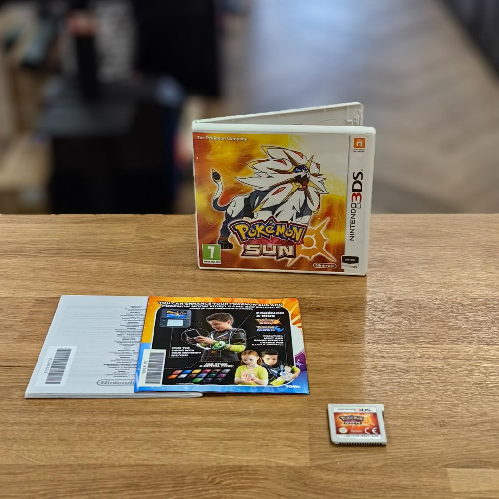 Pokemon SUN - 3DS Game, Spelcomputers en Games, Games | Nintendo 2DS en 3DS, Zo goed als nieuw