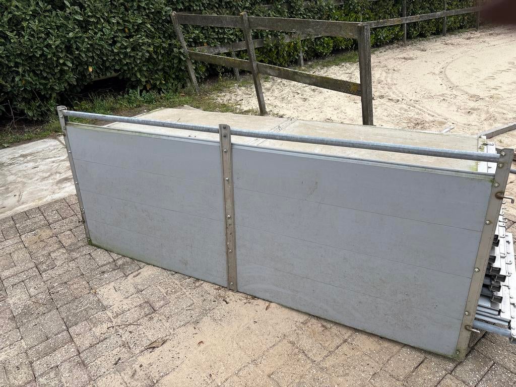 Kunststof wanden /.hokafscheiding, Dieren en Toebehoren, Hondenhokken, Ophalen, 110 cm of meer