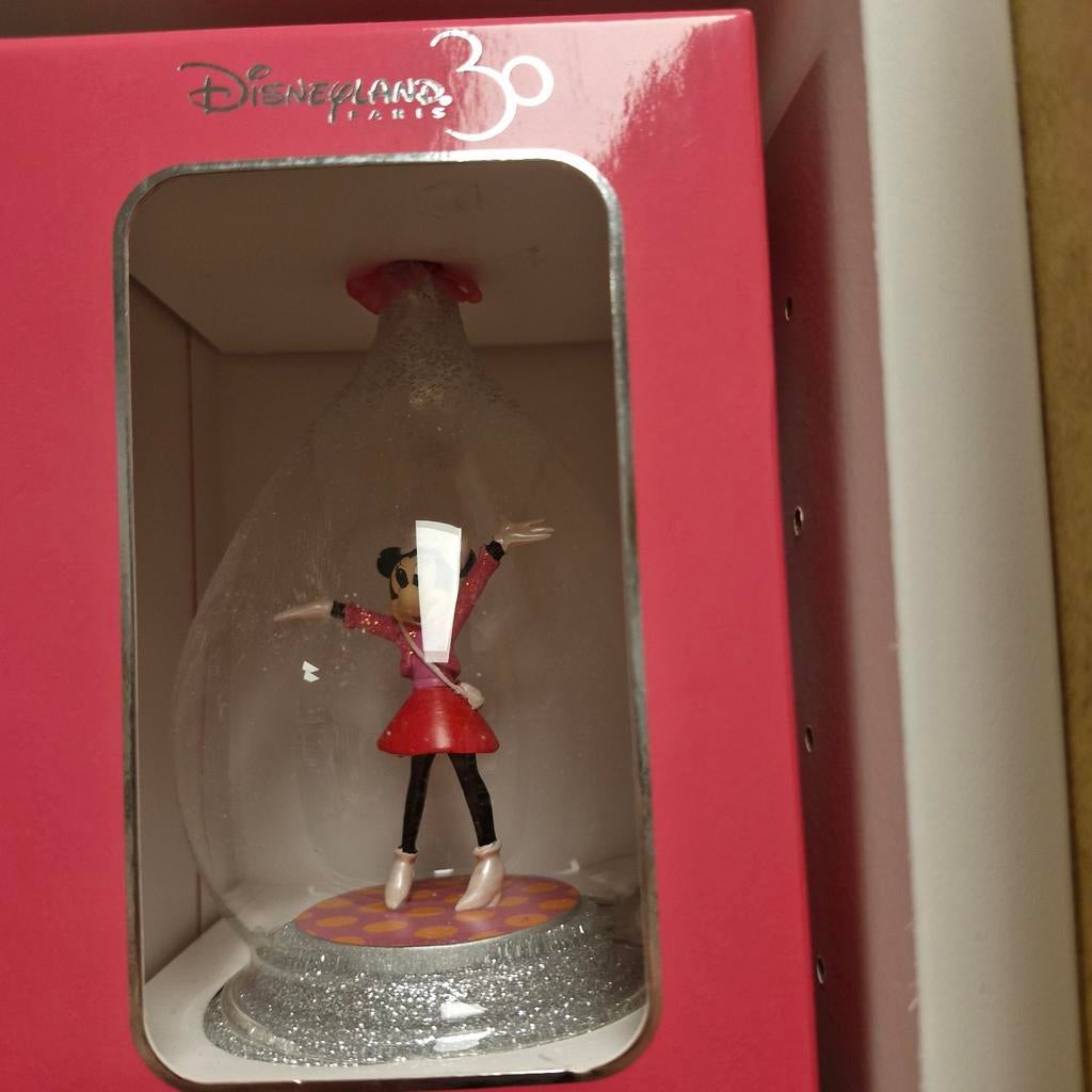 Minnie Mouse Disneyland Parijs 30 jaar jubileum beeldje, Verzamelen, Disney, Ophalen of Verzenden