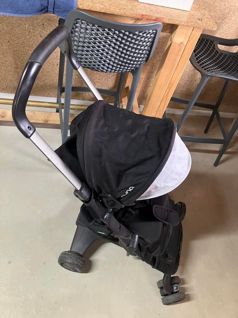 Nuna buggy, Ophalen, Zo goed als nieuw