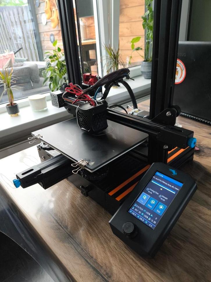 Creality Ender 3 V2 met mods, Computers en Software, 3D Printers, Gebruikt, Ophalen