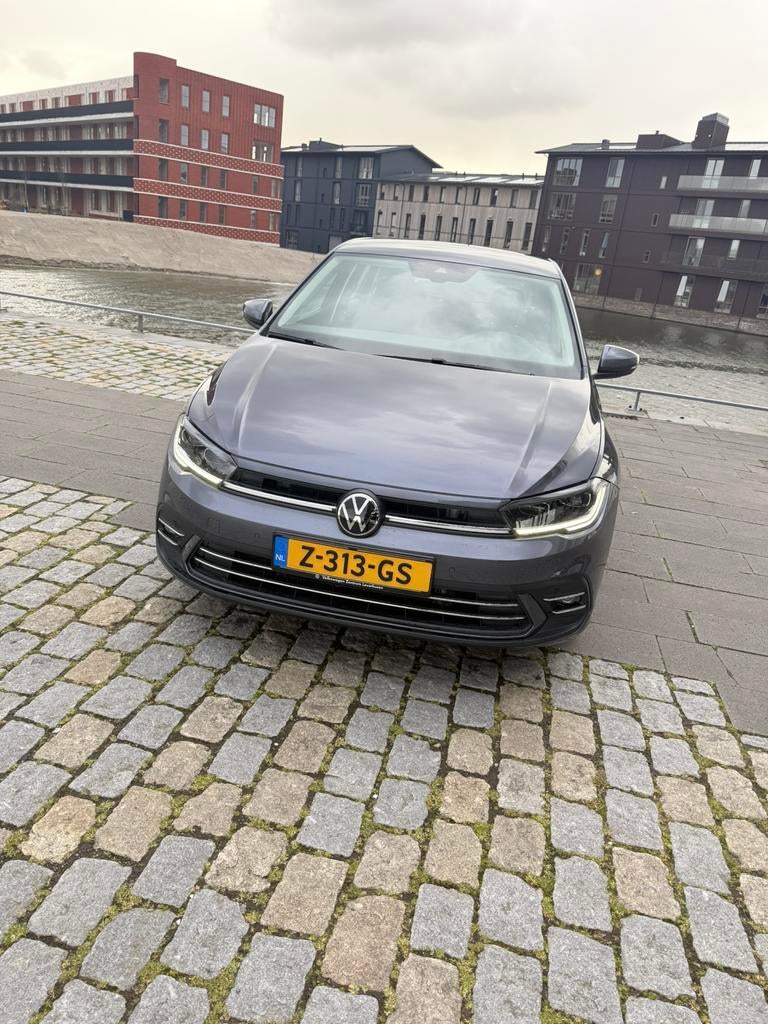 Volkswagen Polo 1.0 TSI 95pk 2022 Grijs, Auto's, Volkswagen, Voorwielaandrijving, 1072 kg, 49 €/maand, Handgeschakeld