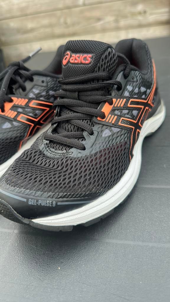 ASICS GEL-PULSE 9 hardloopschoenen - Maat 37, Ophalen of Verzenden, Zo goed als nieuw, Sportschoenen, Zwart