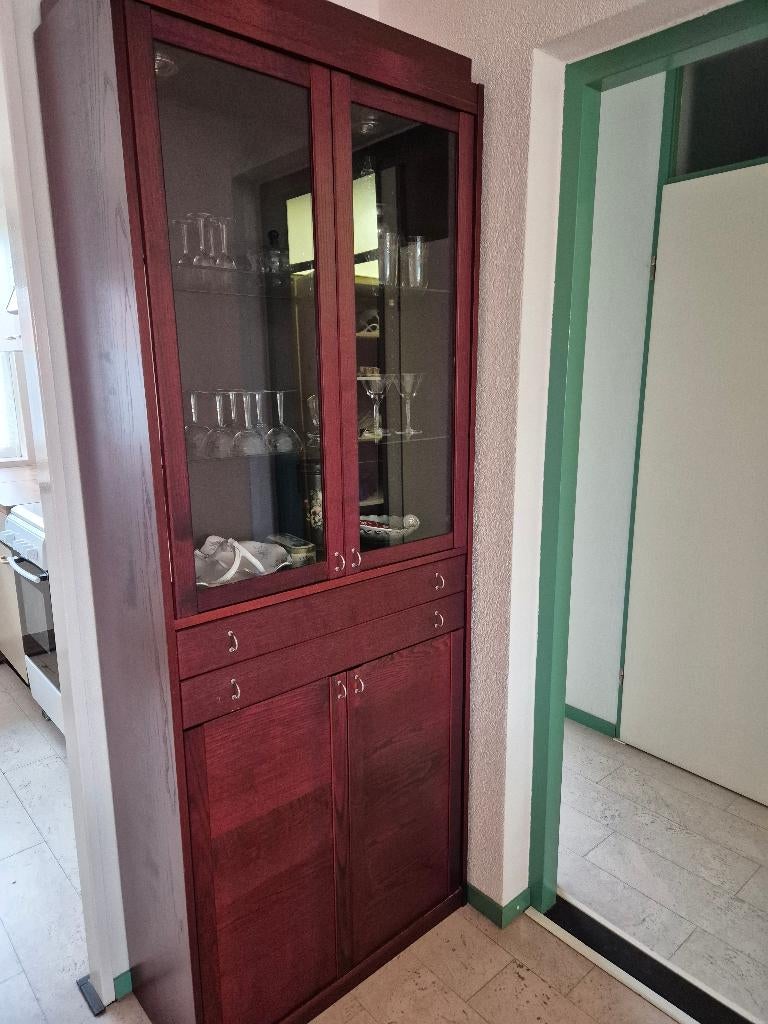 Mooie vitrinekast, Huis en Inrichting, Ophalen, Met deur(en), 50 tot 100 cm, Zo goed als nieuw