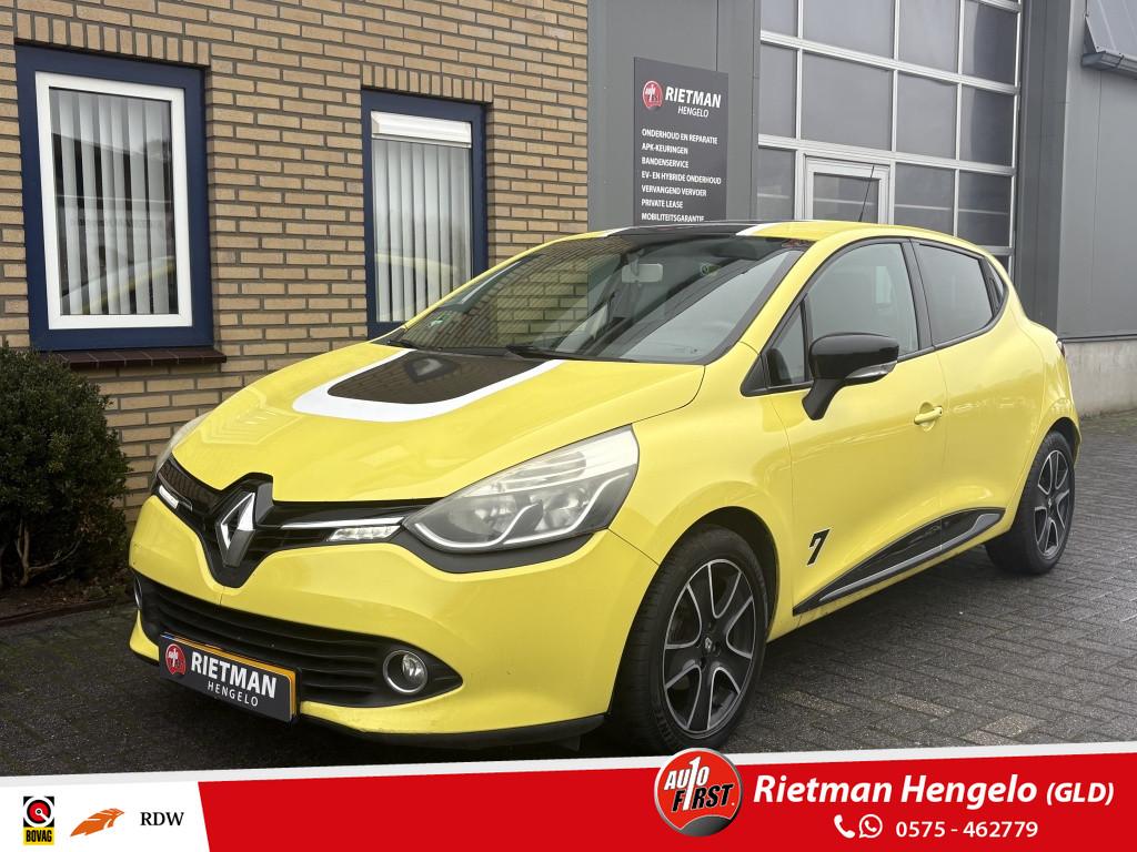 Renault Clio 0.9 TCe Dynamique PARK SENSOREN-NAVI-CRUISE, Origineel Nederlands, Handgeschakeld, 90 pk, Navigatiesysteem