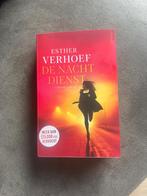 De Nachtdienst Esther Verhoef, Ophalen of Verzenden, Zo goed als nieuw