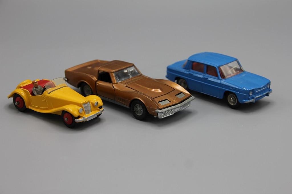 Setje 1: Dinky Toys Gerestaureerde modellen., Ophalen of Verzenden, Gebruikt, Auto, Dinky Toys