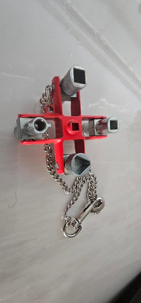 Universele Kruissleutel voor Kasten en Meters, Ophalen of Verzenden, Nieuw