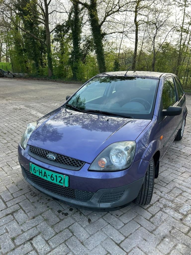 Ford Fiësta 1.3 8V 3DR 2007 1ste eigenaar Airco trekh., Auto's, Voorwielaandrijving, 1299 cc, Origineel Nederlands, Bedrijf
