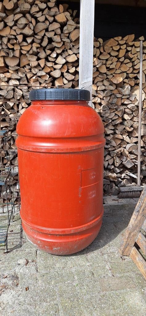 Grote kunststof ton met deksel, Tuin en Terras, Ophalen, Gebruikt