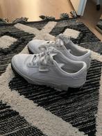 Puma sneakers leer maat 40, Kleding | Dames, Schoenen, Wit, Ophalen of Verzenden, Sneakers of Gympen, Zo goed als nieuw
