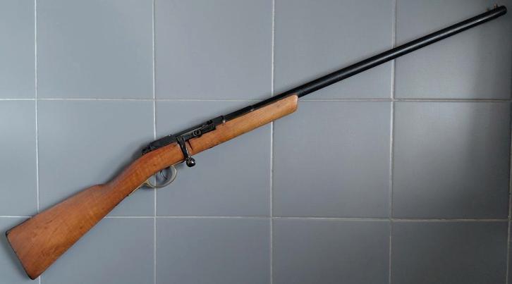 Antiek Duits kogel geweer kal 11,15x60R zwartkruit, Antiek en Kunst, Antiek | Overige Antiek, Ophalen of Verzenden