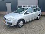 Ford Focus Wagon 1.6-16V Trend-CLima-Trekhaak-Cruisecontrol-, 1596 cc, Gebruikt, 4 cilinders, 635 kg