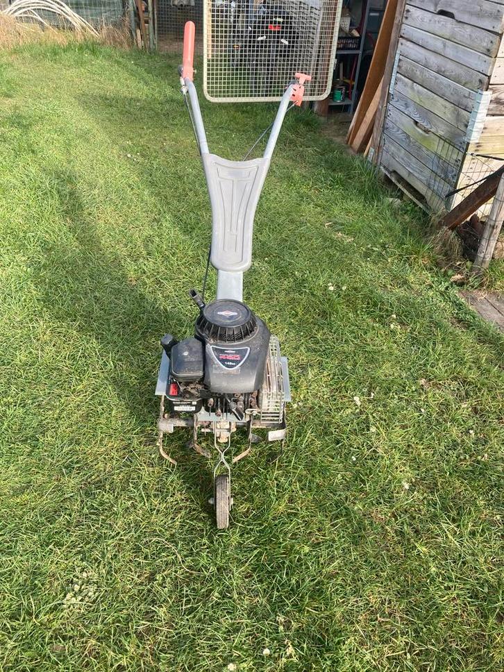 Briggs & Stratton Grondfrees / Tuinfrees / Benzine frees, Tuin en Terras, Hand-tuingereedschap, Ophalen of Verzenden