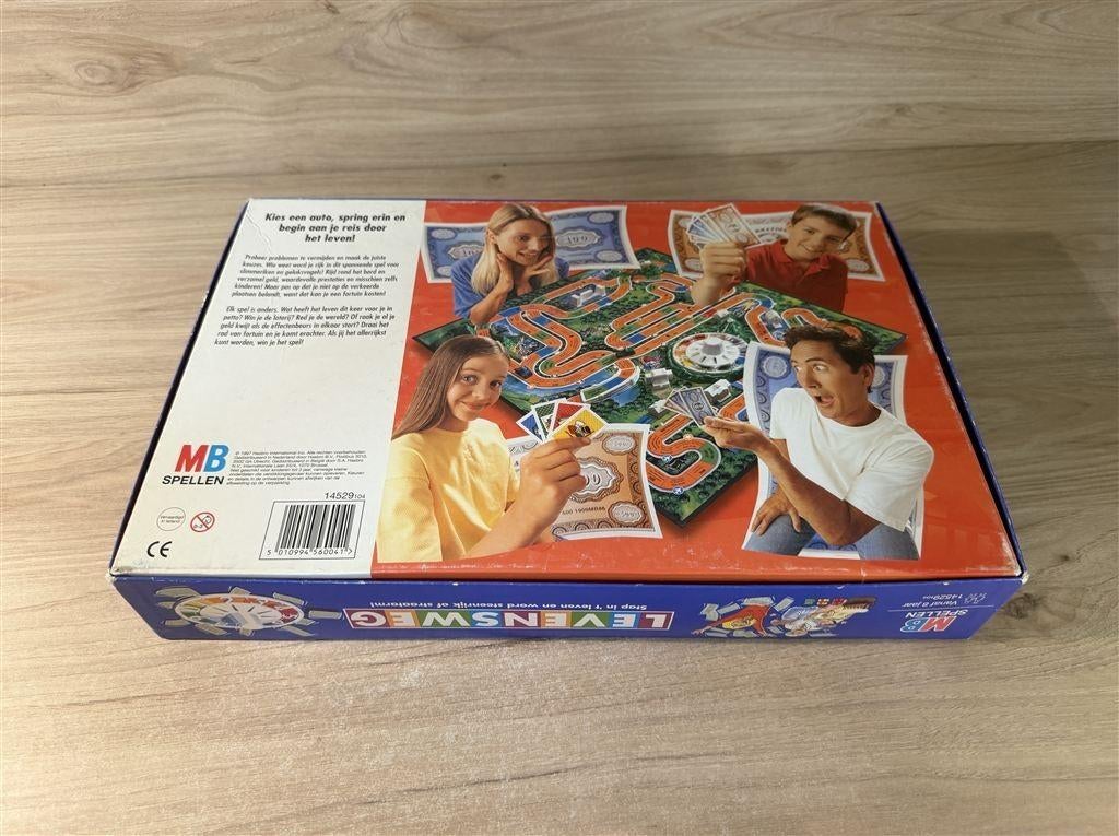Levensweg - s6173, Hobby en Vrije tijd, Gezelschapsspellen | Bordspellen, Ophalen of Verzenden, Zo goed als nieuw