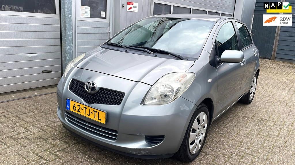 Toyota Yaris 1.3 VVTi Sol 5DR 2006-NAP-Airco-Trekhaak-APK, Voorwielaandrijving, Stof, Zwart, 4 cilinders