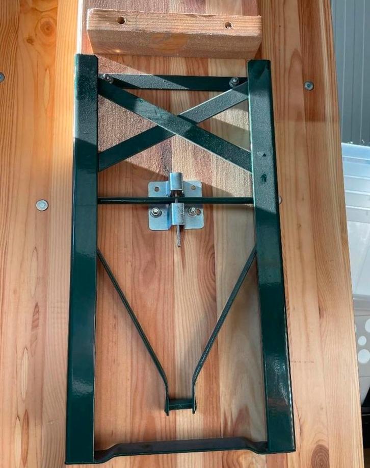 Bierbank inklapbaar 2 stuks stevig, Tuin en Terras, Picknicktafels, Gebruikt, Rechthoekig, Hout, Inklapbaar, Ophalen