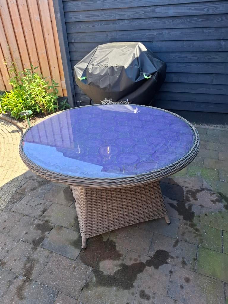 Tuintafel GRATIS, Tuin en Terras, Tuintafels, Ophalen of Verzenden, Gebruikt, Rechthoekig, Kunststof