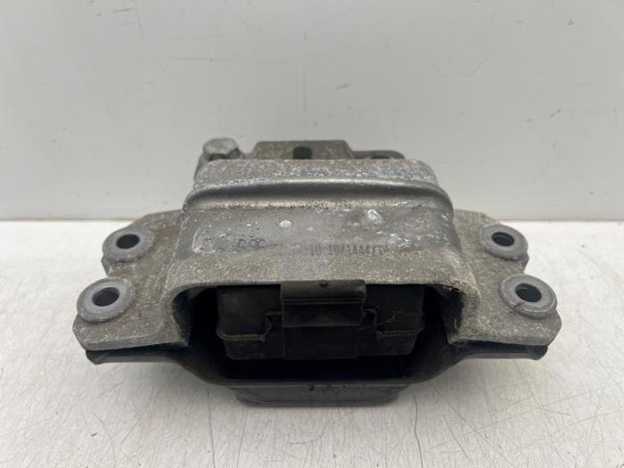 Versnellingsbak Steun van een Seat Leon, Gebruikt, -, -, Ophalen of Verzenden