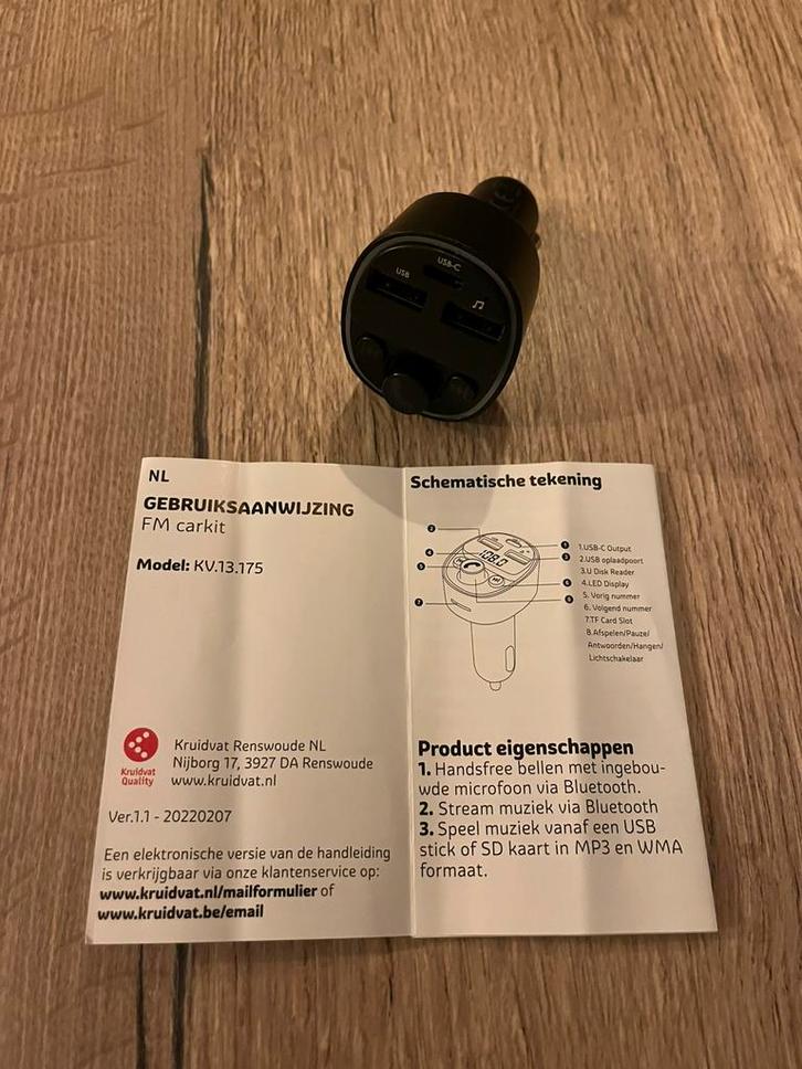 FM carkit, Bluetooth transmitter, USB adapter, Auto diversen, Carkits, Zo goed als nieuw, Ophalen of Verzenden