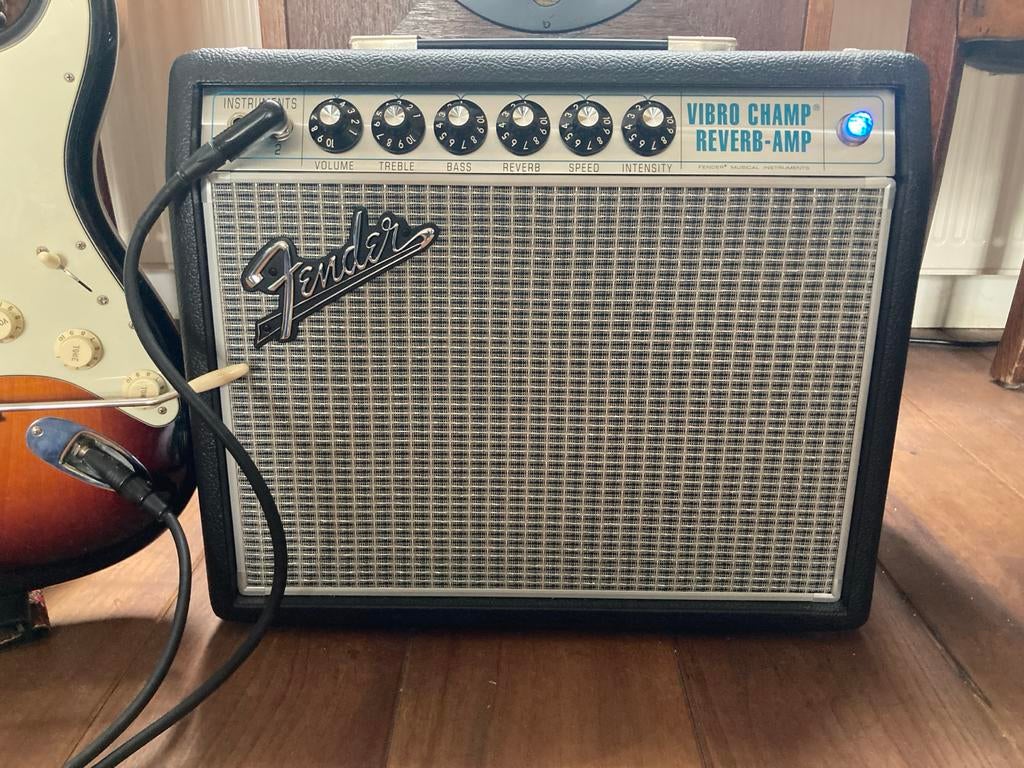 Fender '68 Custom Vibro Champ Reverb Gitaarversterker, Muziek en Instrumenten, Versterkers | Bas en Gitaar, Ophalen, Zo goed als nieuw