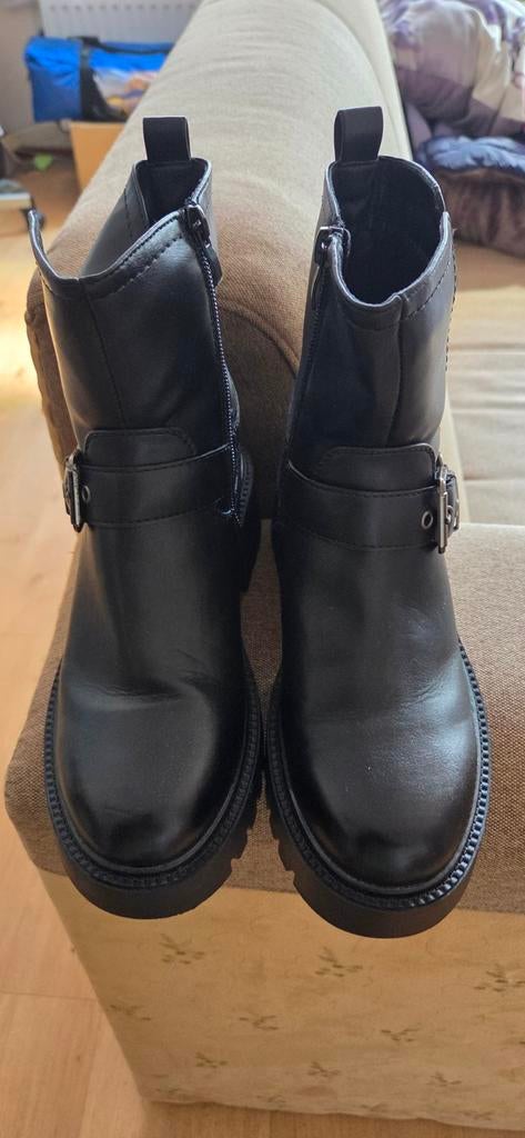 Zwarte laarzen met rits maat 37, Ophalen, Hoge laarzen, Zwart, Nieuw