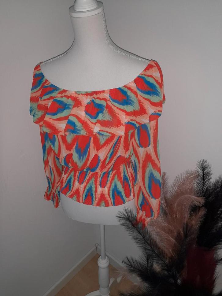 Leuke Blouse/ Top maat M/L van New Collection Nieuw!, Kleding | Dames, Tops, Nieuw, Maat 38/40 (M), Overige kleuren, Korte mouw