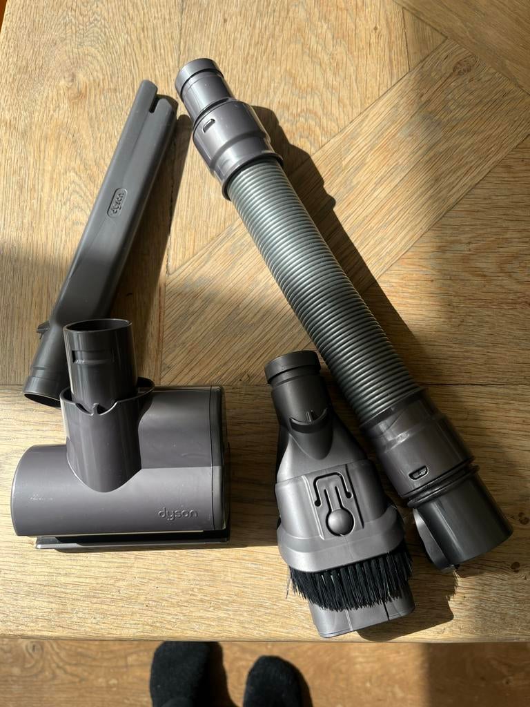 Dyson DC31onderdelen: slang, borstel en mondstuk, Ophalen of Verzenden, Zo goed als nieuw