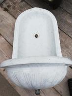 Antiek fonteintje blauw geaderd hoge rug mooie vorm, Ophalen