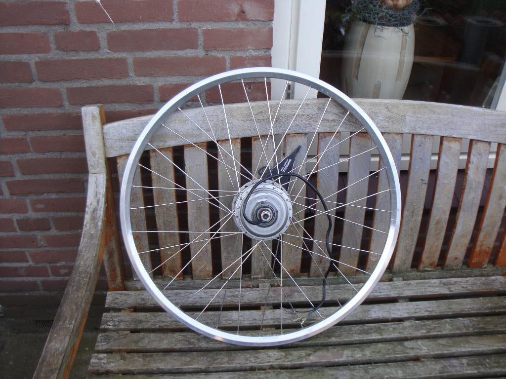 28 inch voorwiel met motor cortina met rollerbrake, Fietsen en Brommers, Ophalen, Gebruikt, Contina, Motor