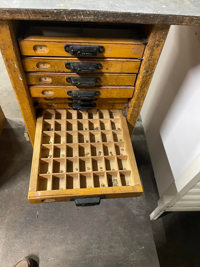 Vintage letterkast/ladekast uit oude drukkerij (per stuk), Ophalen of Verzenden