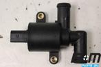 Magneetklep in koelvloeistofcircuit Audi S8 4H 4H0121671B, Gebruikt