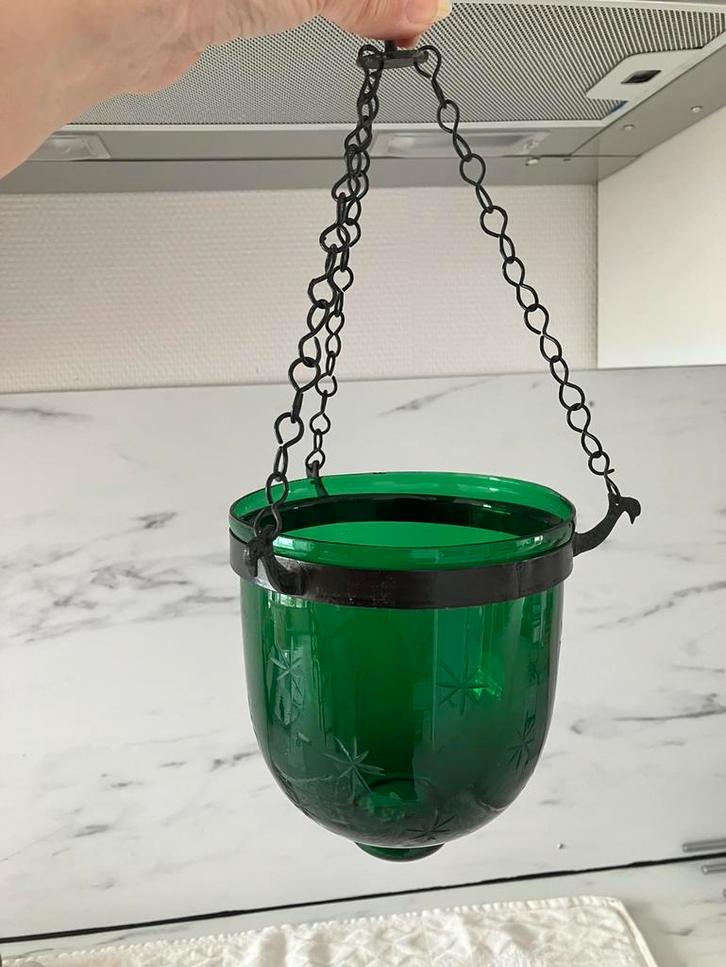 Windlicht, hangend glas, Huis en Inrichting, Woonaccessoires | Kandelaars en Kaarsen, Zo goed als nieuw, Minder dan 25 cm, Overige materialen