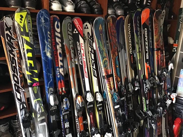 Verkoop uit een partij ski’s carveski’s allmountainski’s, Sport en Fitness, Skiën en Langlaufen, Gebruikt, Ski's, Skiën, Atomic