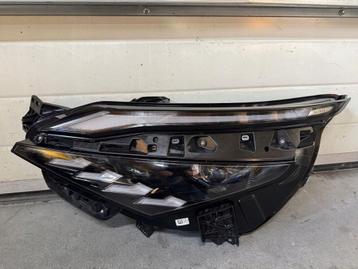 Nissan Qashqai III J12 VOLLEDIG LED-licht links LIFT beschikbaar voor biedingen