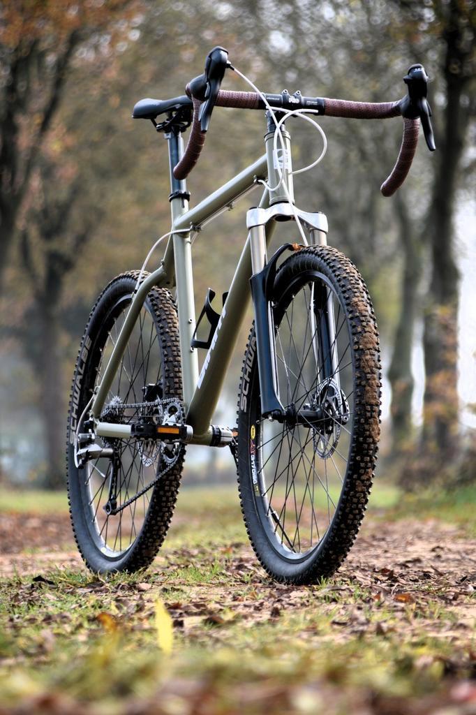 Giant Terrago Gravel Beast – Krachtig, Stoer & Avontuurlijk, Fietsen en Brommers, Fietsen | Mountainbikes en ATB, Zo goed als nieuw