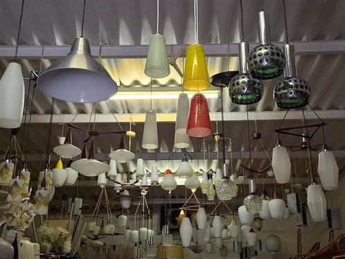 Vintage lampenverzameling opgeheven ( Retro/Vintage/Design ), Huis en Inrichting, Lampen | Hanglampen, Gebruikt, Glas, Hout, Kunststof