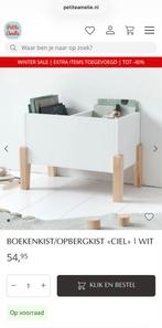 Boekenkist Petit Amelie - Wit, Kinderen en Baby's, Zo goed als nieuw, Voetruimte, Minder dan 50 cm, Ophalen