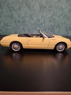 Ford Thunderbird schaalmodel 1:18, Ophalen of Verzenden